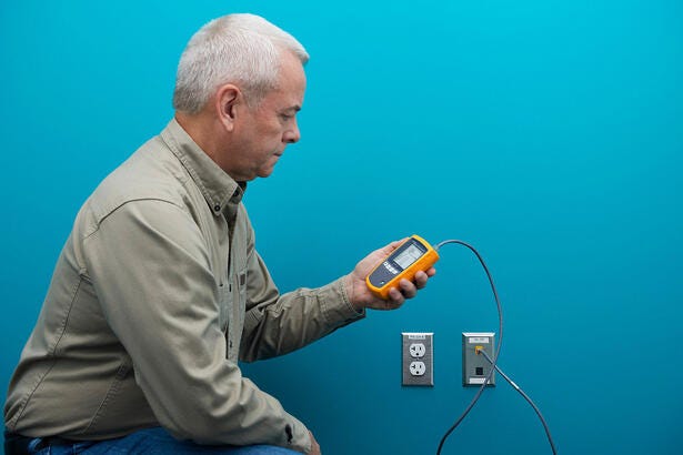 Fluke Networks MicroScanner™ PoE Cable Verifier