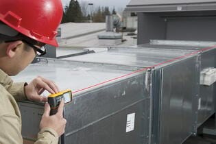 激光測(ce)距儀 激光測(ce)距儀